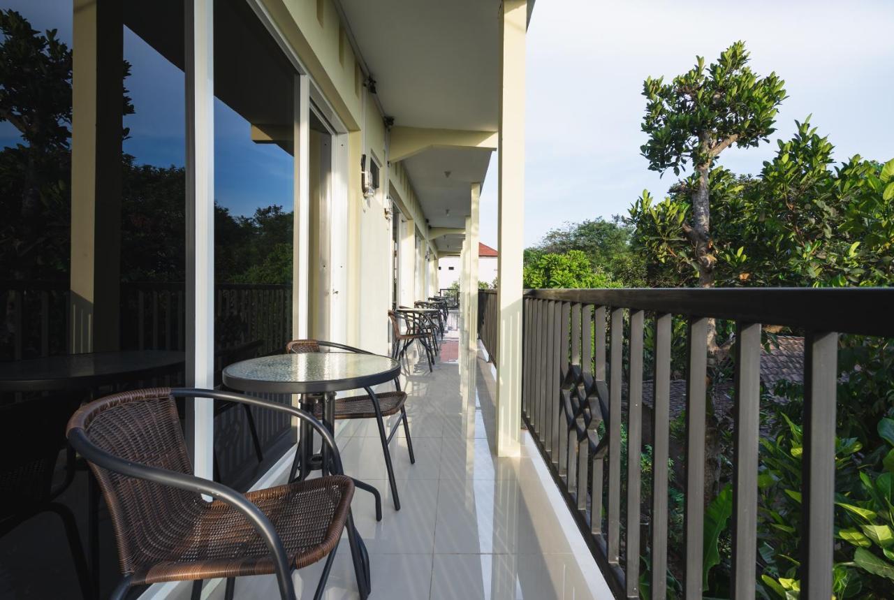 Oyo 1855 Elise Exclusive Residence Balong  Ngoại thất bức ảnh