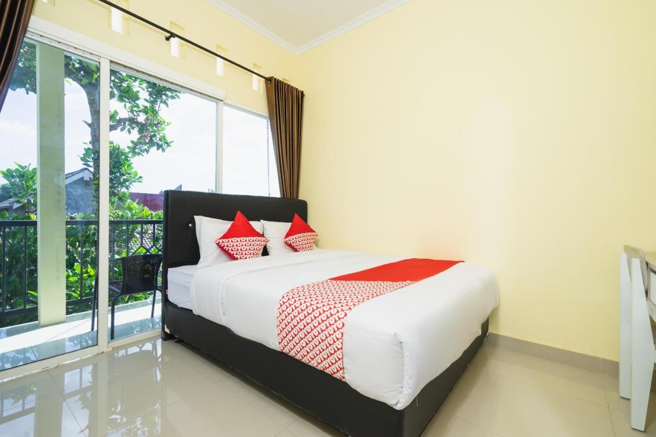 Oyo 1855 Elise Exclusive Residence Balong  Ngoại thất bức ảnh